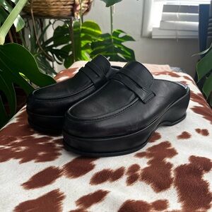 Free People Winston Black Leather Platform Loafer Mules Sz 38.5